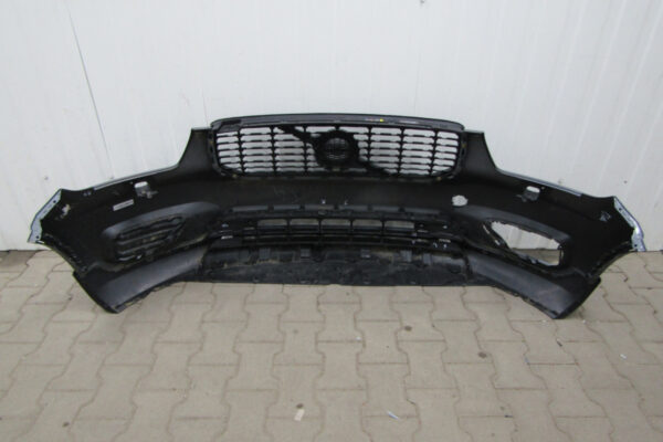 Bumper VOLVO XC40 R-DESIGN 17-21 RDESIGN Voorbumper MZ1040