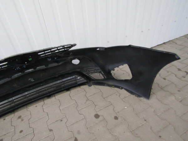 Bumper Toyota Avensis 3 III T27 Facelift 15-18 52119-0521 Voorbumper JM603