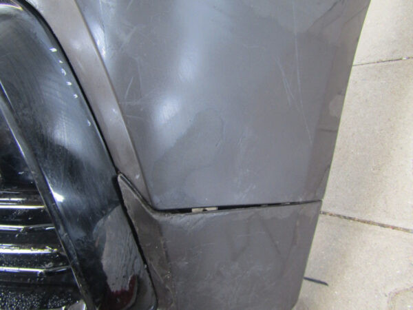 Bumper Volvo XC60 II 2 17- XC 60 Voorbumper Grill JK6035