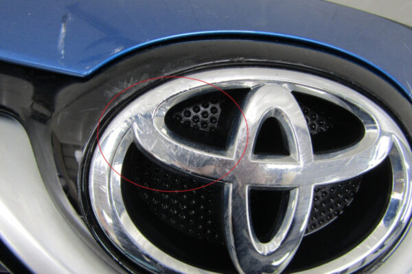Bumper Toyota Yaris 3 III Facelift 14-17 Voorbumper Grill Q5190