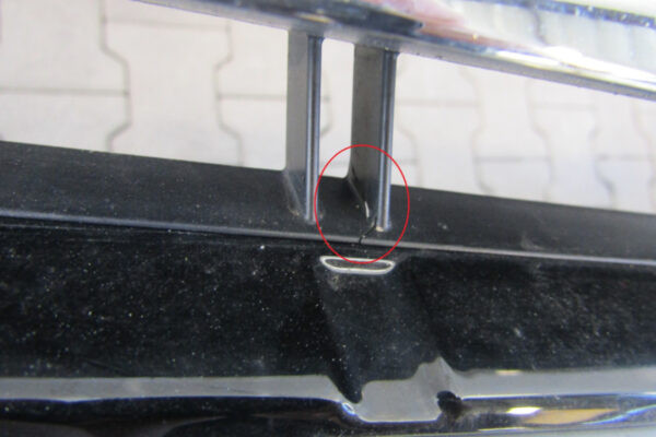 Bumper Volkswagen Sportsvan Facelift 510 18- Voorbmper Grill Q4648