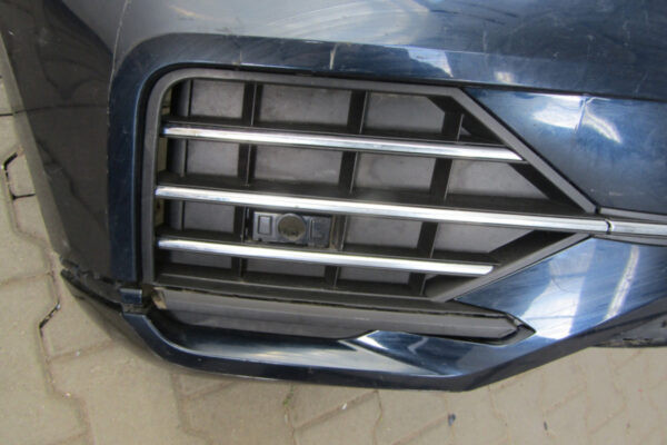 Bumper Volkswagen VW Touareg 3 III 760 18- 760807061G Voorbumper PJ375
