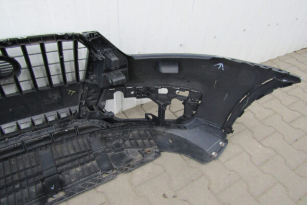 Bumper Audi Q3 8U0 11-14 Voorbumper MZ2022