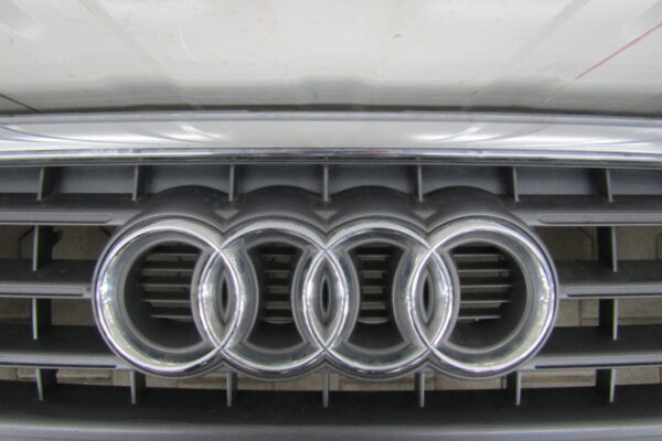 Bumper Audi A4 B8 8K0 08-11 8K0807437 Voorbumper PJ837