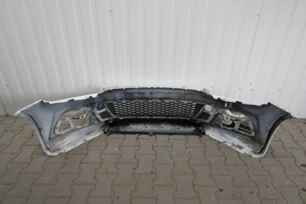 Bumper Volkswagen Scirocco 1K8 09-13 1K8807221 Voorbumper JM1868