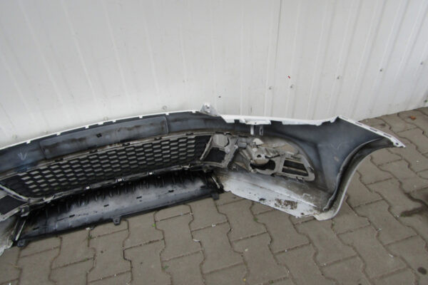 Bumper Volkswagen Scirocco 1K8 09-13 1K8807221 Voorbumper JM1868