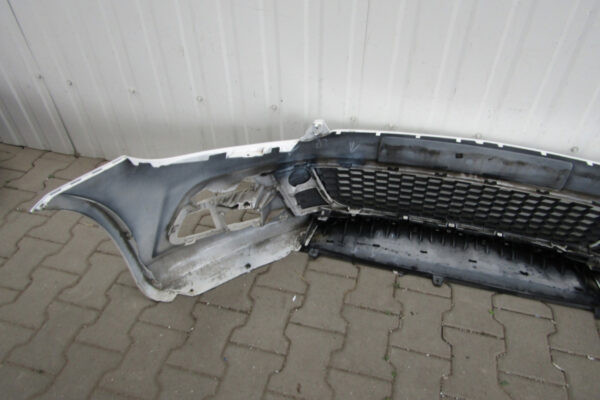 Bumper Volkswagen Scirocco 1K8 09-13 1K8807221 Voorbumper JM1868