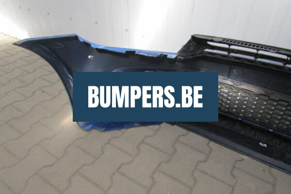 Bumper Volkswagen Scirocco 1K8 09-13 Voorbumper MZ677