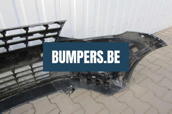 Bumper Volkswagen Caddy 2K5 Facelift 15- Voorbumper MZ610