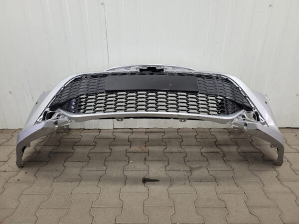 Bumper Toyota Corolla XII E210 Hatchback station 18- Voorbumper PJ1090