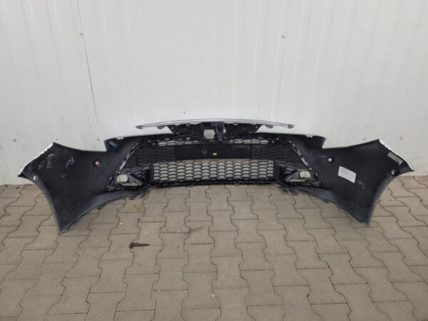 Bumper Toyota Corolla XII E210 Hatchback station 18- Voorbumper PJ1090