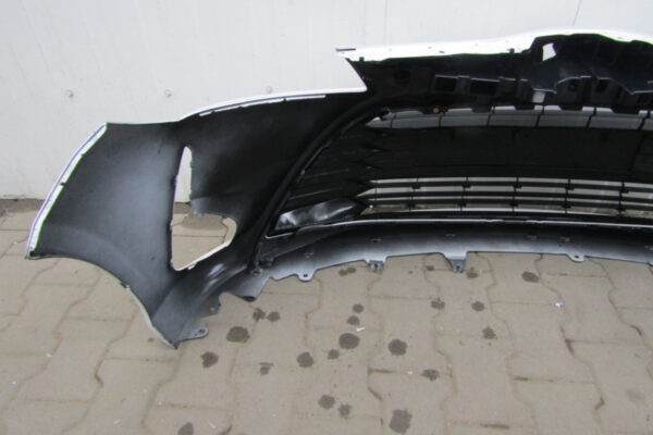 Bumper Toyota Yaris 3 III Facelift 17- 52119-0DA40 Voorbumper MK2620