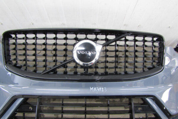 Bumper Volvo XC60 2 II R-Design Facelift 21- 32234958 Voorbumper MK3923