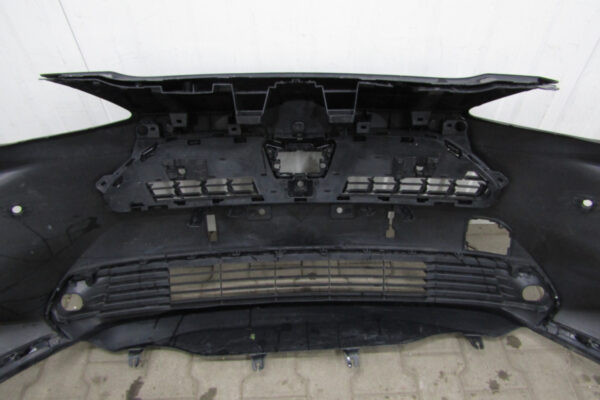 Bumper Toyota Yaris Cross 21- 53115-0D021 Voorbumper HK139