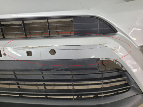 Bumper Toyota RAV4 IV Facelift 15-19 52411-42070 TSOP-6 Voorbumper PJ997