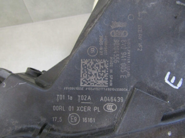 KOPLAMP AUDI A3 8V0 Facelift XENON 16-21 8V0941005E Links S674/F11