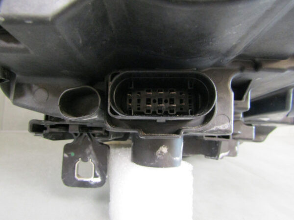 KOPLAMP AUDI A3 8V0 Facelift XENON 16-21 8V0941005E Links S674/F11