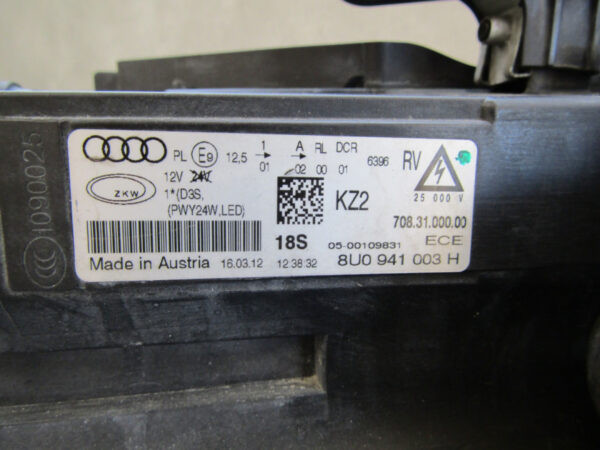 Koplamp Audi Q3 8U0 XENON 11-14 8U0941003H Links S726/K5/2A