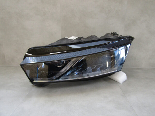 Koplamp Skoda Octavia IV Full-LED 19-24 5E4941015A LINKS A522/F209
