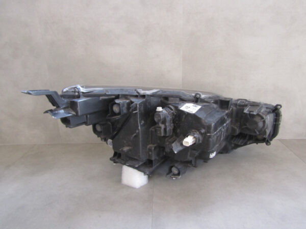 KOPLAMP TOYOTA YARIS CROSS VOLLEDIG LED 17-22 Links A862/5K/16C