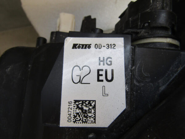 KOPLAMP TOYOTA YARIS CROSS VOLLEDIG LED 17-22 Links A862/5K/16C