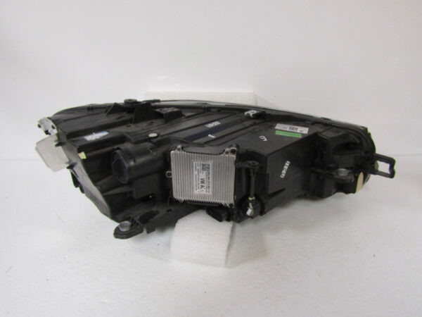 Koplamp VW Volkswagen Passat B9 Full LED 23- 3J1941035 Links A343/C104