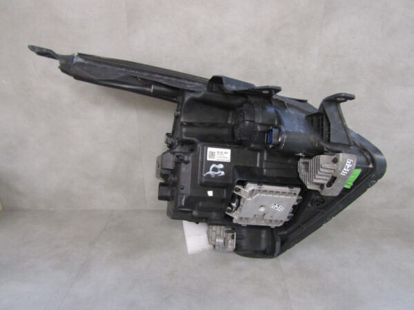 KOPLAMP KIA SPORTAGE 5V Full LED 21- 92101R2100 Links A806/5K/16C