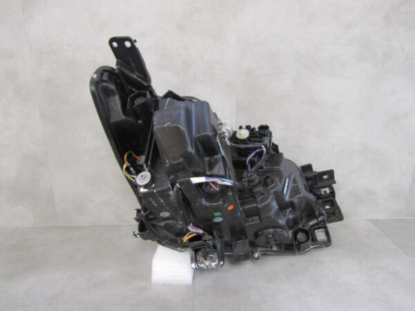 KOPLAMP MAZDA 2 II Facelift LED 19- D43N-51040 Links A812/5K/15C