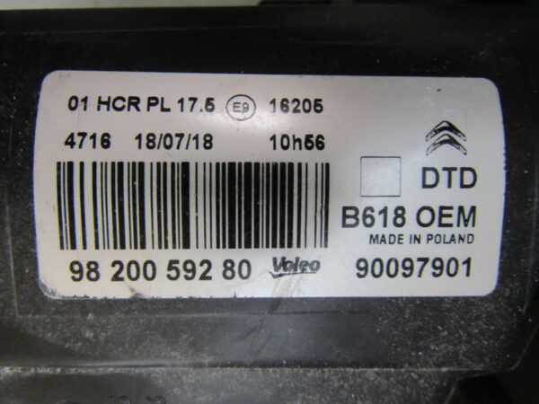 KOPLAMP CITROEN C3 III 3 HALOGEEN 16-20 90097901 Rechts S568/K5/8E