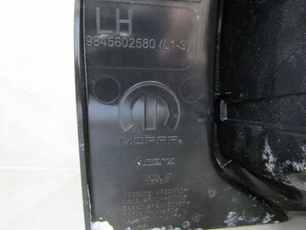 Achterlicht Citroen C3 IV STANDAARD 24- Links 9845602580 S764/C163