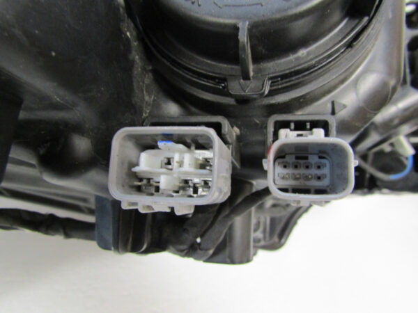 KOPLAMP MITSUBISHI OUTLANDER 3 III FACELIFT 15-22 LINKS K83/E13