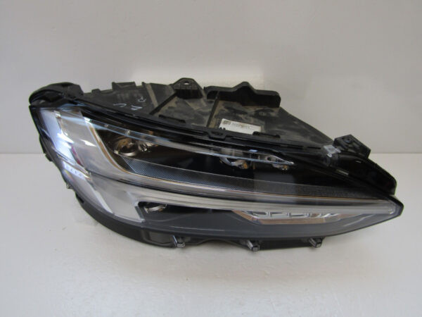 KOPLAMP VOLVO V90 S90 FULL LED 16- 32228683 RECHTS A24/B24