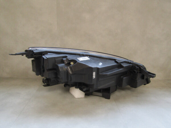 Koplamp Ford Kuga MK3 LED 19-24 LV4B13E015AG Links S569/K5/7F