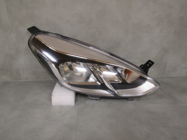KOPLAMP FORD FIESTA MK8 VIII 17-21 RECHTS S21/B61