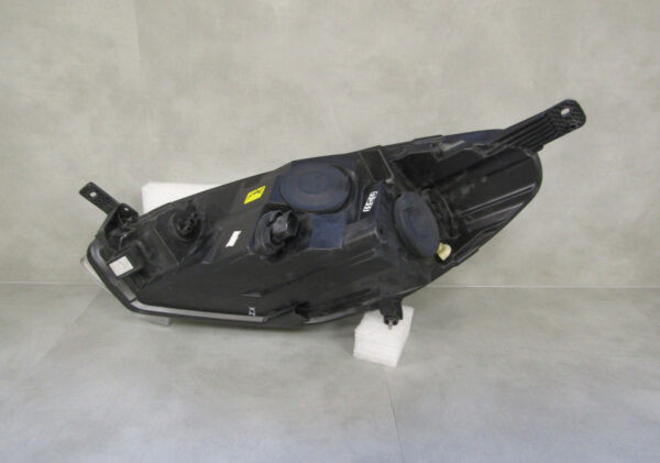KOPLAMP FORD FIESTA MK8 VIII 17-21 H1BB-13W029-AD RECHTS S12/C105