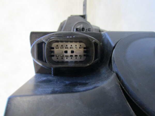 KOPLAMP FORD FIESTA MK8 VIII 17-21 H1BB-13W029-AD RECHTS S12/C105