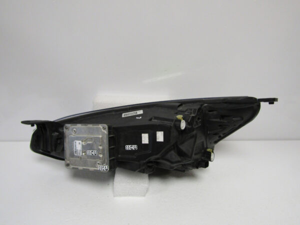 Koplamp Ford Focus MK4 IV LED 18-22 JX7B-13E014-CE RECHTS A198/D38