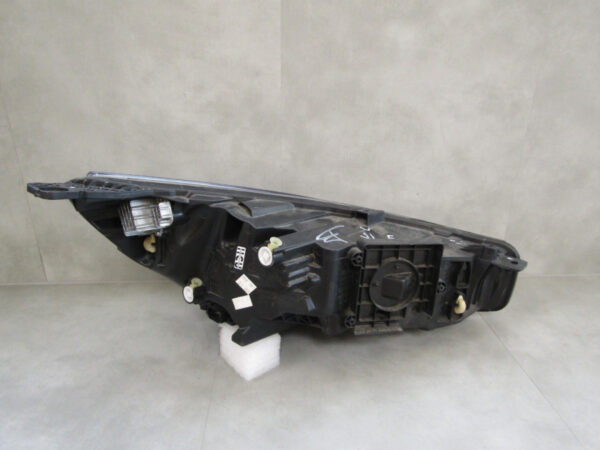KOPLAMP FORD FOCUS MK4 IV FACELIFT LED 22- Links S453/A175