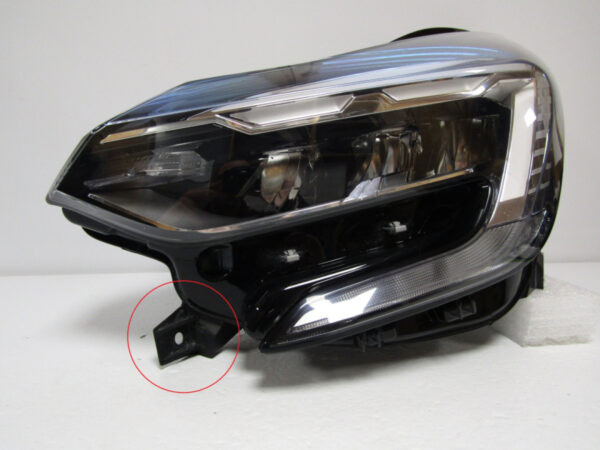 Koplamp Renault Captur 2 II LED 19-23 260608054R RECHTS K157/A37