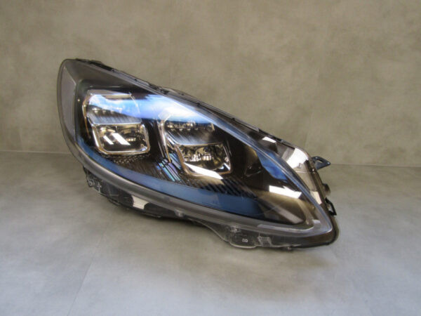 Koplamp Ford Kuga MK3 LED 19-24 LV4B-13E014-FE RECHTS S104/D160