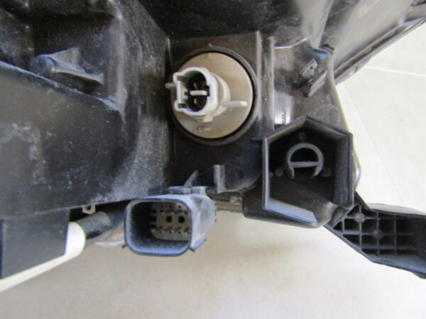 KOPLAMP FORD RANGER V 5 FACELIFT XENON LED 19- LINKS  A373/B79