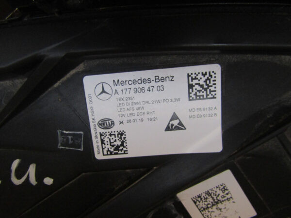 KOPLAMP MERCEDES A KLASSE W177 FULL LED 18-22 A1779064706 LINKS A395/D79