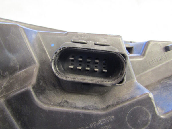 KOPLAMP FORD TRANSIT CUSTOM FACELIFT XENON 17-23 JK21-13D153-BJ LINKS S256/E146