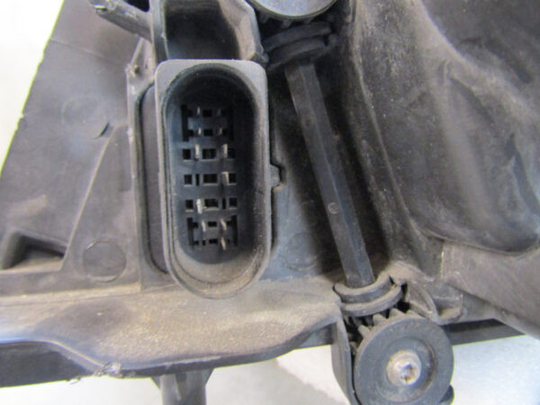 KOPLAMP AUDI Q7 4L XENON 09-15 4L0941004AC RECHTS A525/E193