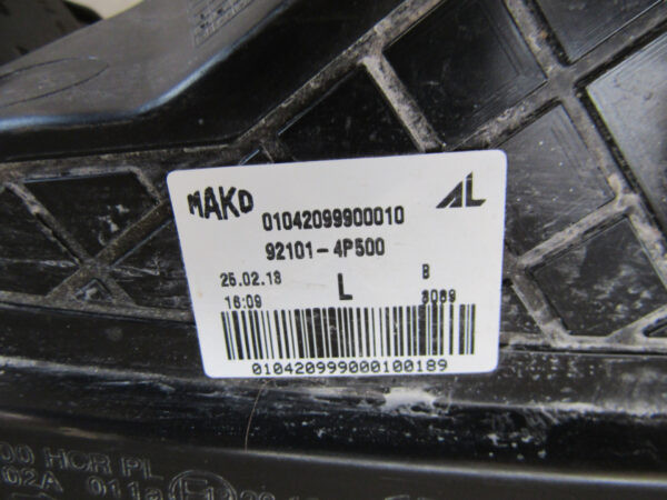 KOPLAMP HYUNDAI I20 I FACELIFT HALOGEEN 12-14 92101-4P500 Links  A589/A159