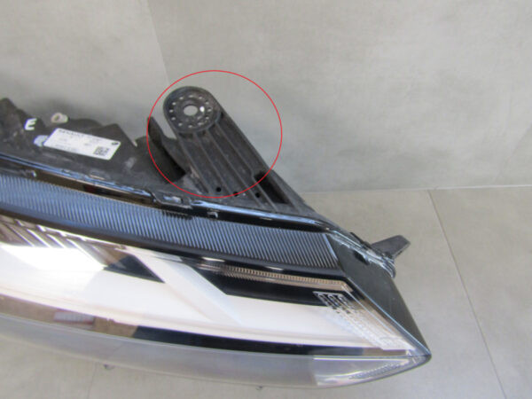 KOPLAMP DACIA SANDERO 3 LOGAN 3 JOGGER LED 20- 260107920R Rechts
