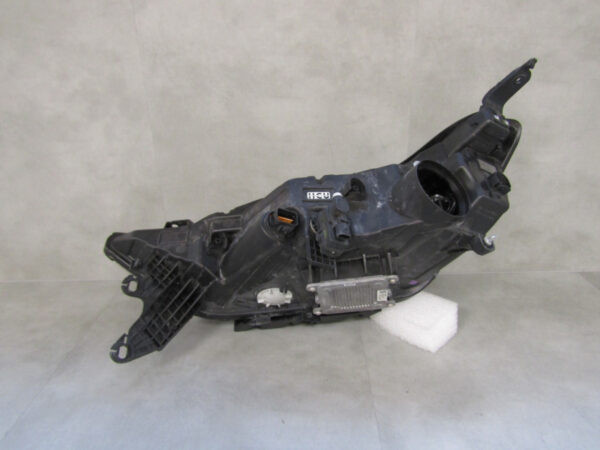 KOPLAMP SSANGYONG REXTON 4 IV FACELIFT FULL LED 20- 8310636000 RECHTS A479/E118