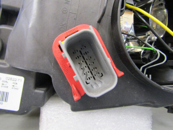 KOPLAMP IVECO DAILY IV STANDAARD 14-19 05802476873 RECHTS S222/A136