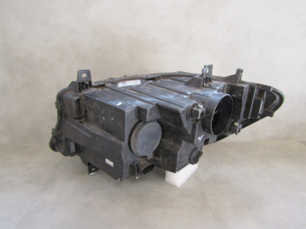 KOPLAMP MERCEDES SPRINTER W910 W907 18- A9109060100 Rechts A838/5K/14C