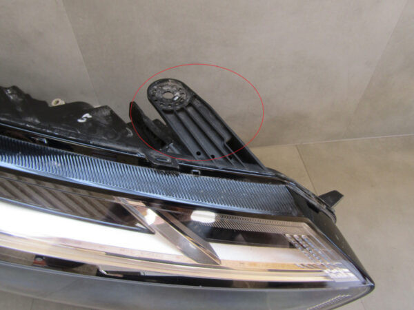 KOPLAMP DACIA SANDERO III 3 LOGAN III 3 JOGGER LED 20- 260101940R Rechts A770/F180